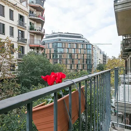 Winahost Provenza * برشلونة